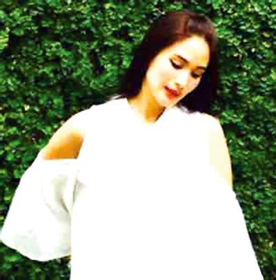 heart evangelista nip slip|Heart Evangelista goes topless as she sends body positivity。